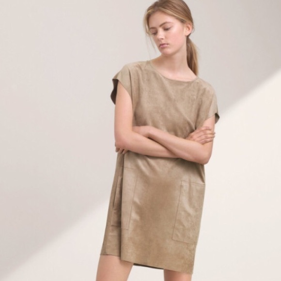 NWT Aritzia Suede Nori Dress in Dark Camel - Picture 3 of 4